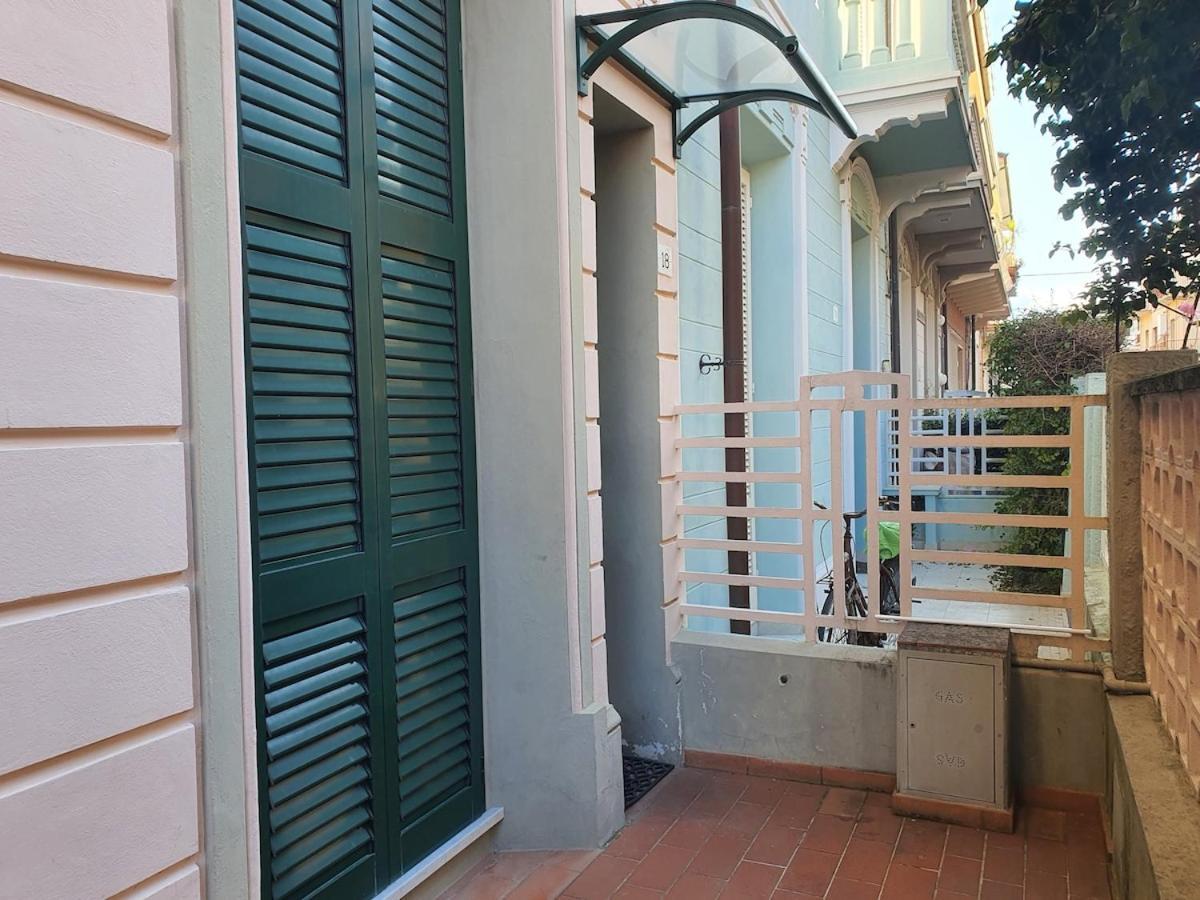 Incantevole Vacanza In Versilia Viareggio Eksteriør billede
